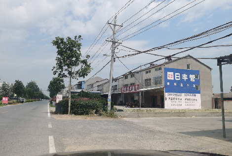  石泉如何能保证墙体广告的醒目性？